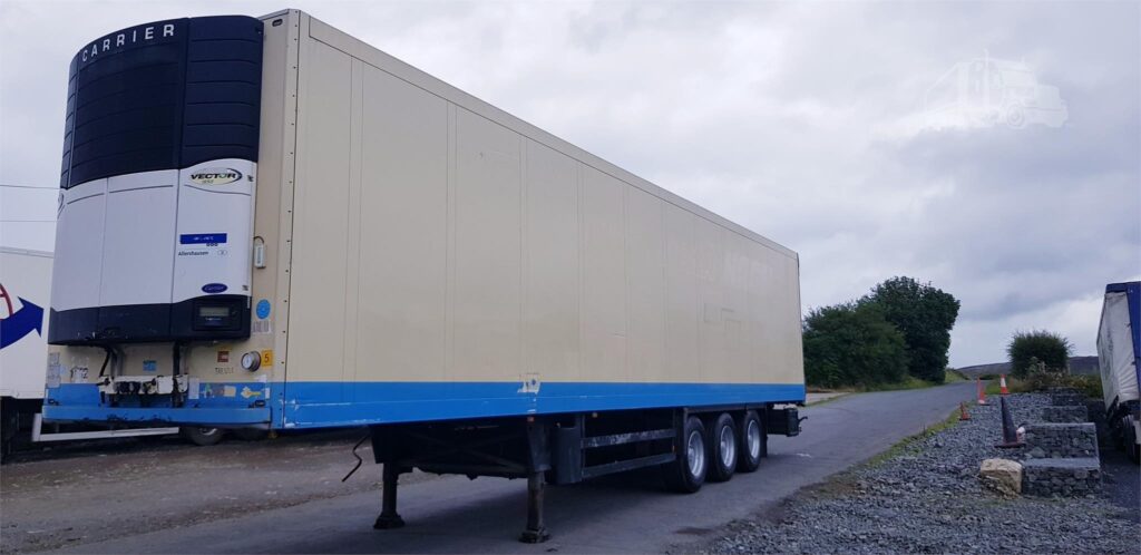 2011 SCHMITZ FRIDGE TRAILER