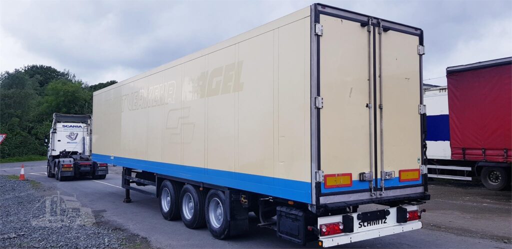 2011 SCHMITZ FRIDGE TRAILER