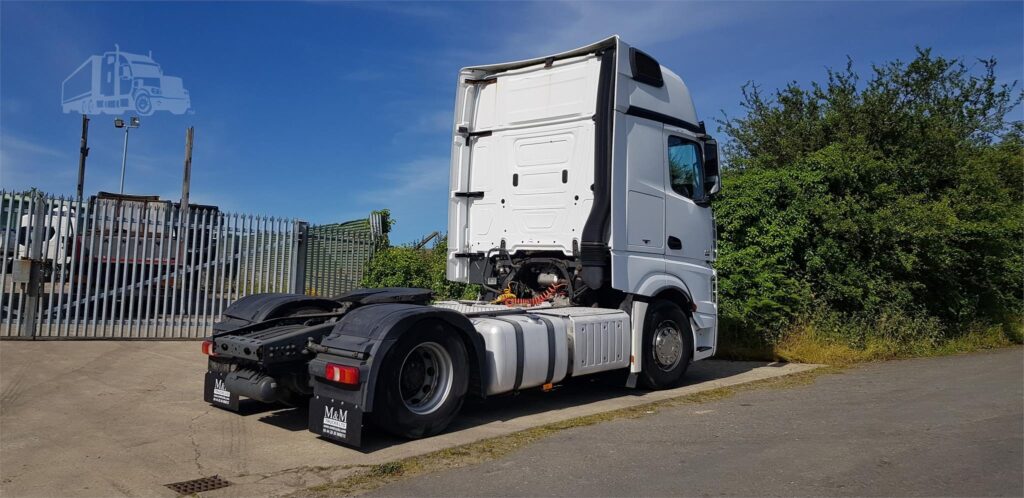2013 MERCEDES-BENZ ACTROS 1851