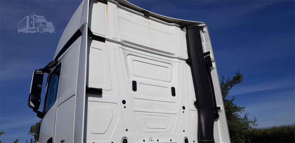 2013 MERCEDES-BENZ ACTROS 1851