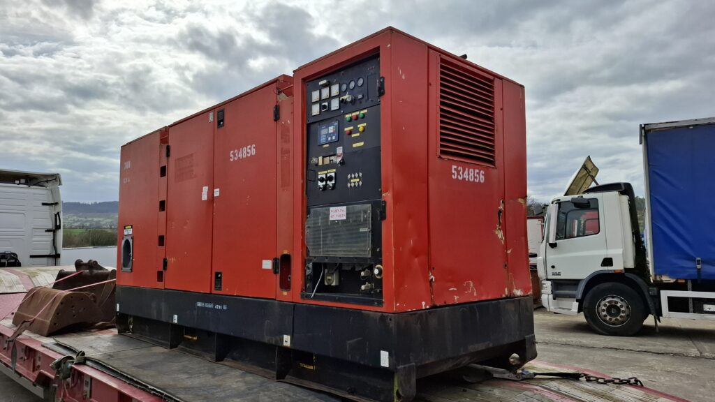 Diesel Generator 300 KVA , Detroit Diesel 6 Cylinder Engine , 475 HP