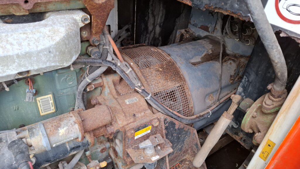 Diesel Generator 300 KVA , Detroit Diesel 6 Cylinder Engine , 475 HP