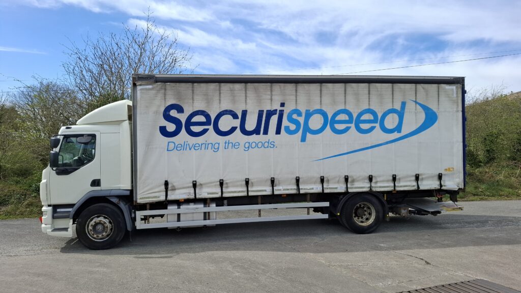 2015 Daf CF 65 250 , Curtain Side, 4x2