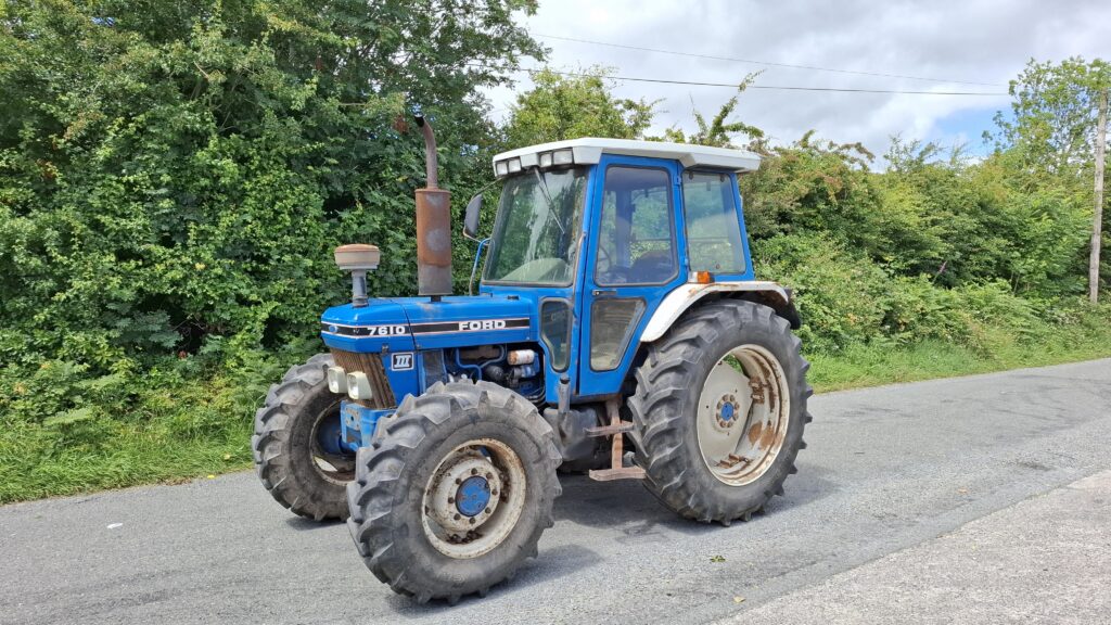 1991 Ford 7610 4x4 100 horsepower tractor