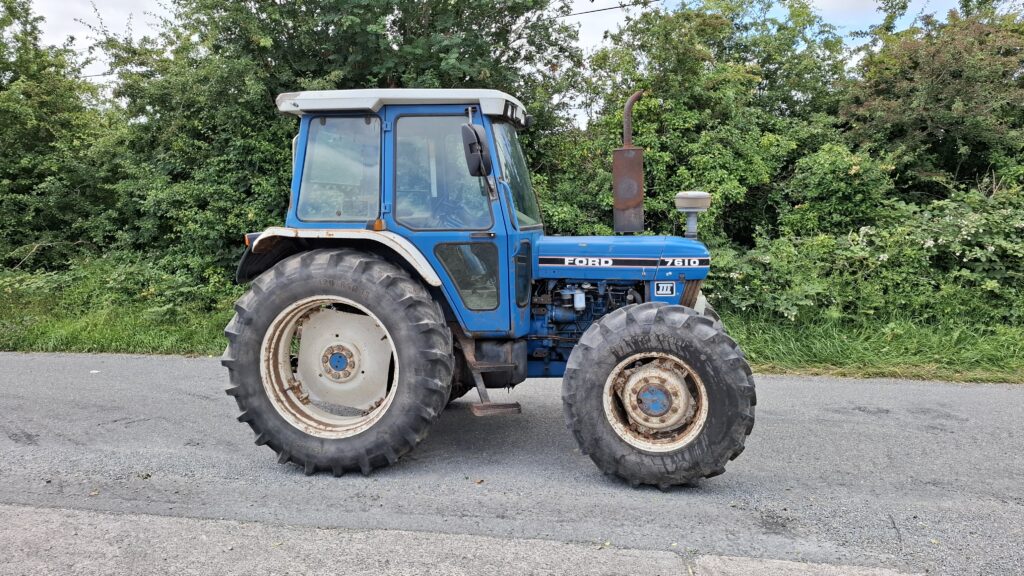 1991 Ford 7610 4x4 100 horsepower tractor