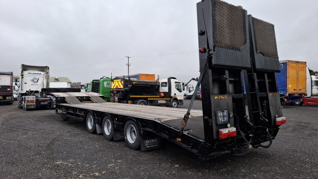 2020 KING Low Loader , 3 Axle Drum Brake , 44 Tonne