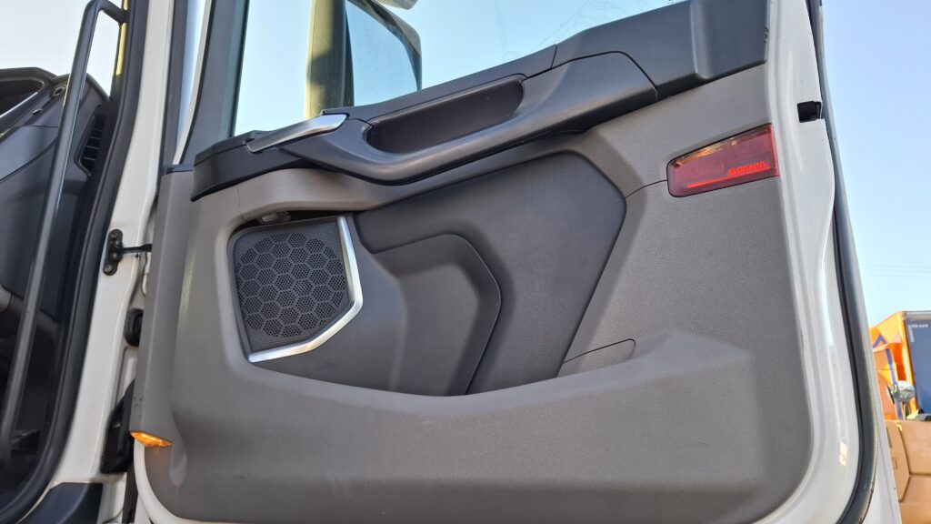 2017 Scania S500 6×2 , Euro 6 , Auto Box