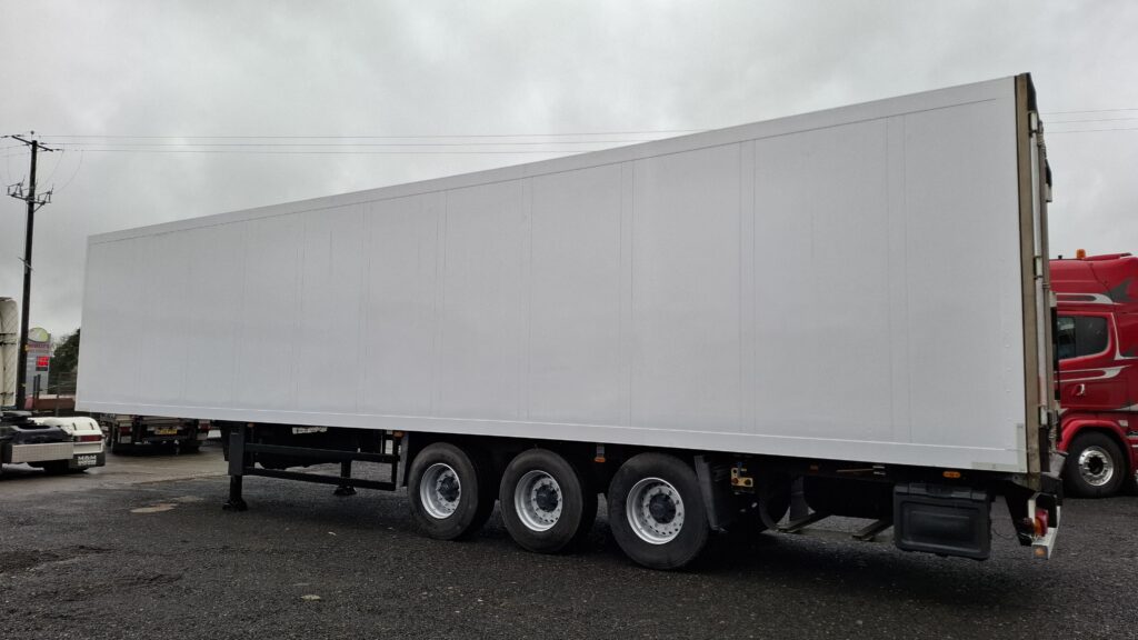 2012 Schmitz Fridge Trailer , Double Stacker