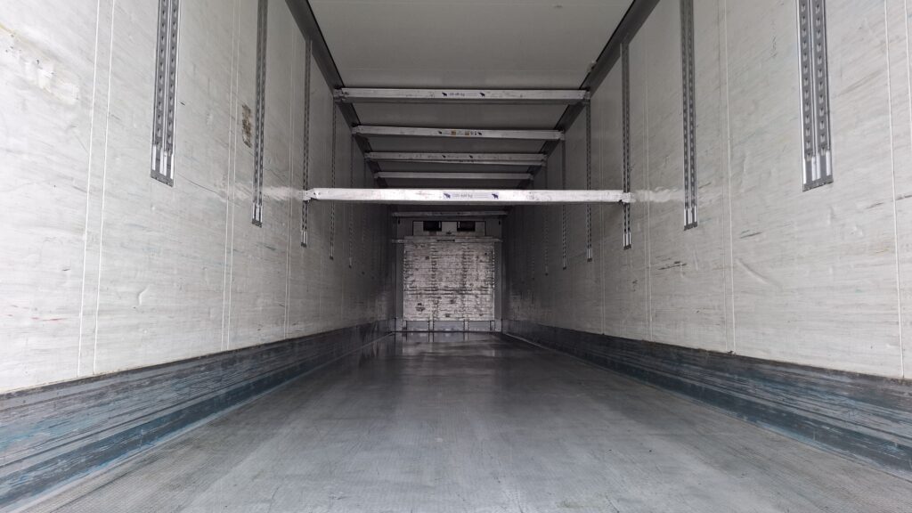 2012 Schmitz Fridge Trailer , Double Stacker