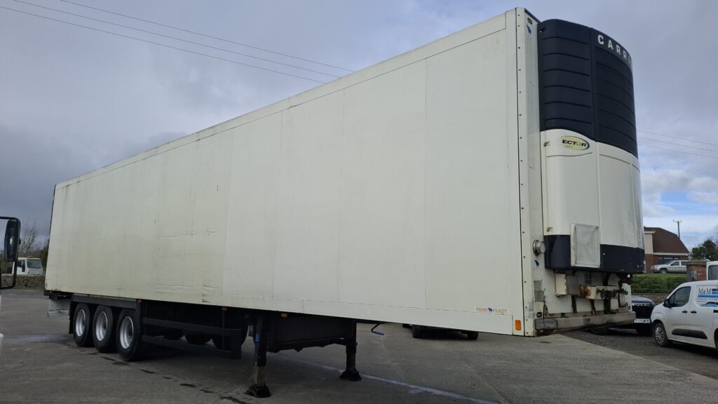 2008 Schmitz Fridge Trailer , Carrier Vector 1850
