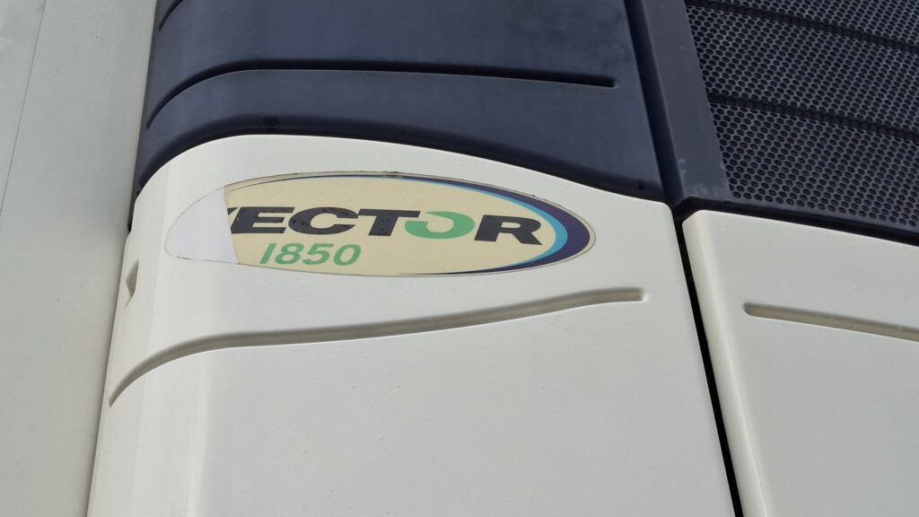 2008 Schmitz Fridge Trailer , Carrier Vector 1850