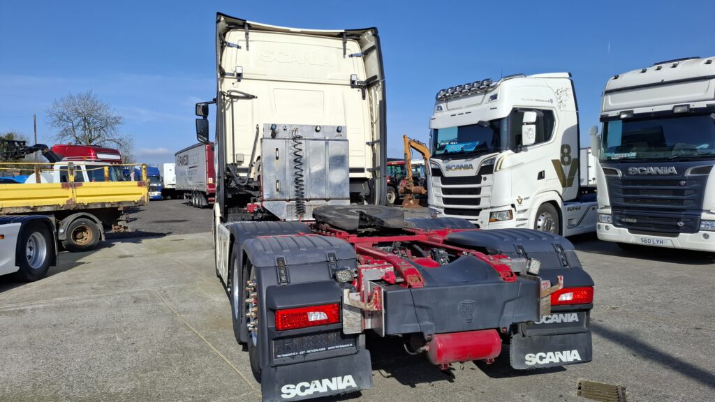 2020 Scania S650 LHD 6x2 Single wheel tag 3.2 Wheel Base