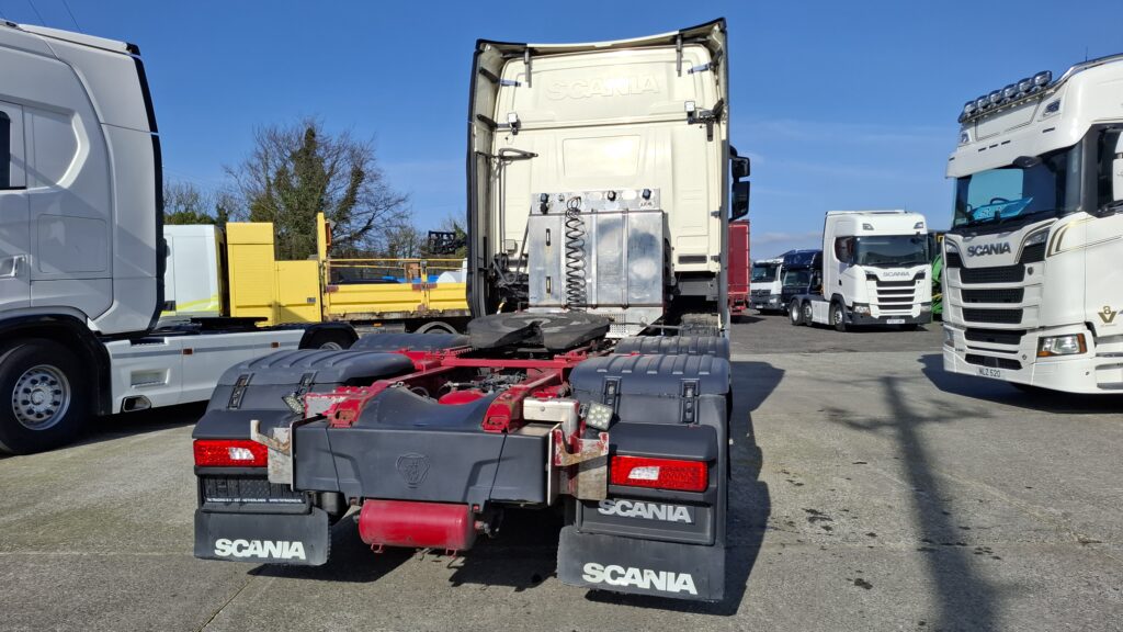 2020 Scania S650 LHD 6x2 Single wheel tag 3.2 Wheel Base