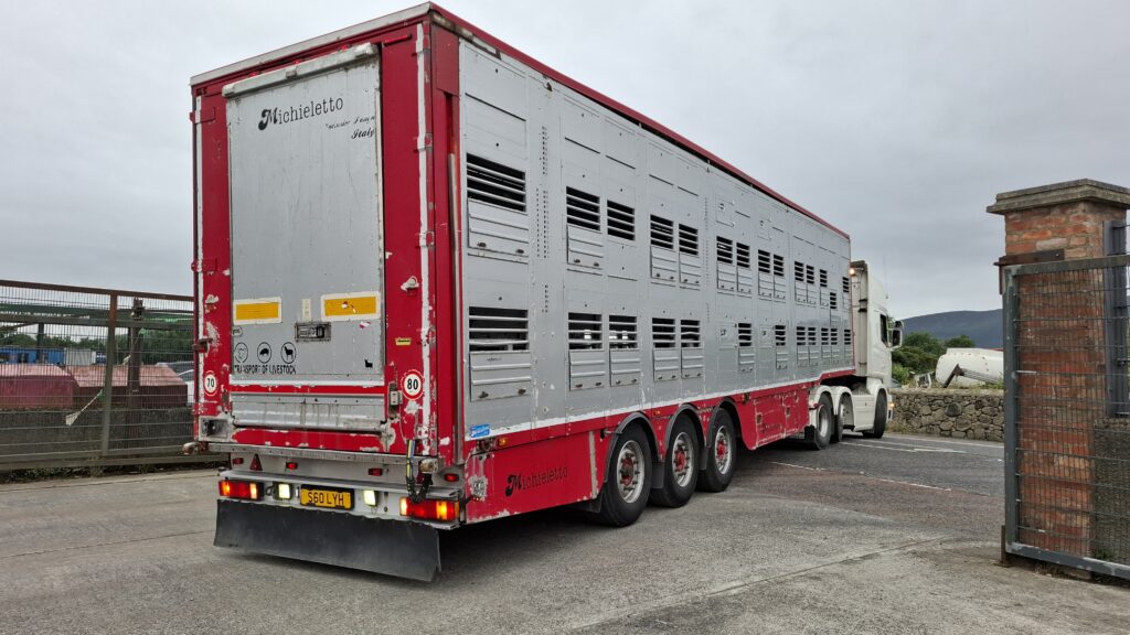 2007 Michletto Live Stock Trailer , 3 Decks , BPW Disc Brakes