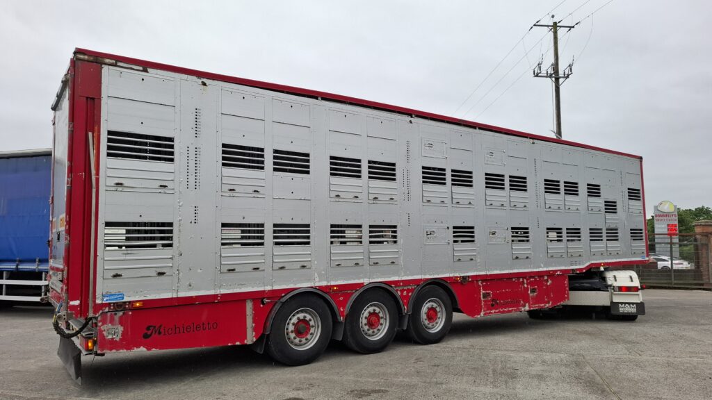 2007 Michletto Live Stock Trailer , 3 Decks , BPW Disc Brakes