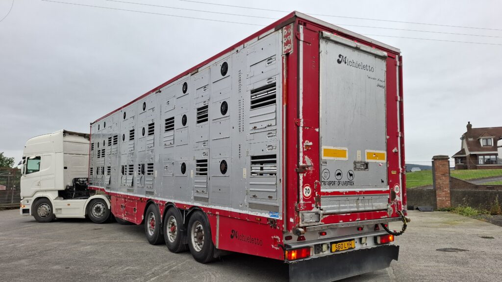 2007 Michletto Live Stock Trailer , 3 Decks , BPW Disc Brakes