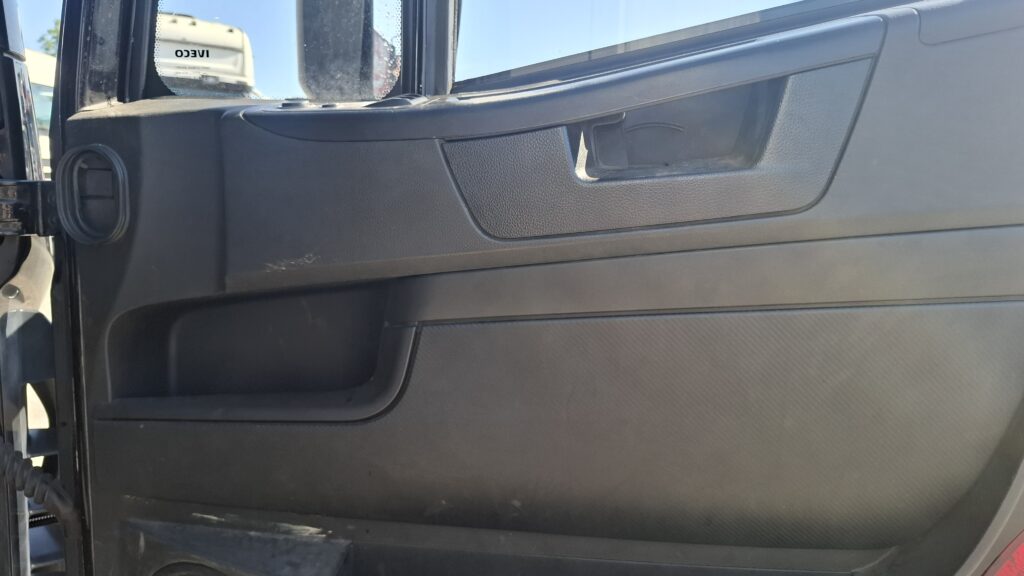 2020 Iveco 75-160  , Demount Box Truck , Auto Gear Box