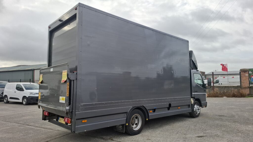 2017 Fuso / Canter 7C15 , Eco Hybrid , Box Truck