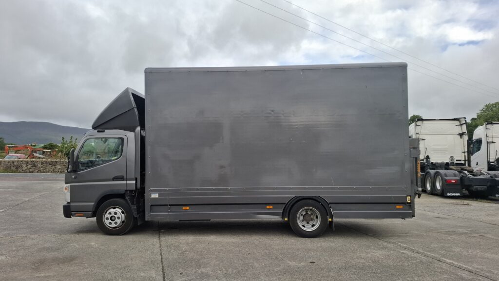 2017 Fuso / Canter 7C15 , Eco Hybrid , Box Truck