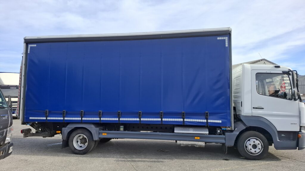2018 Mercedes Atego 818 , Curtain Side , 4x2 , 7.5 Ton