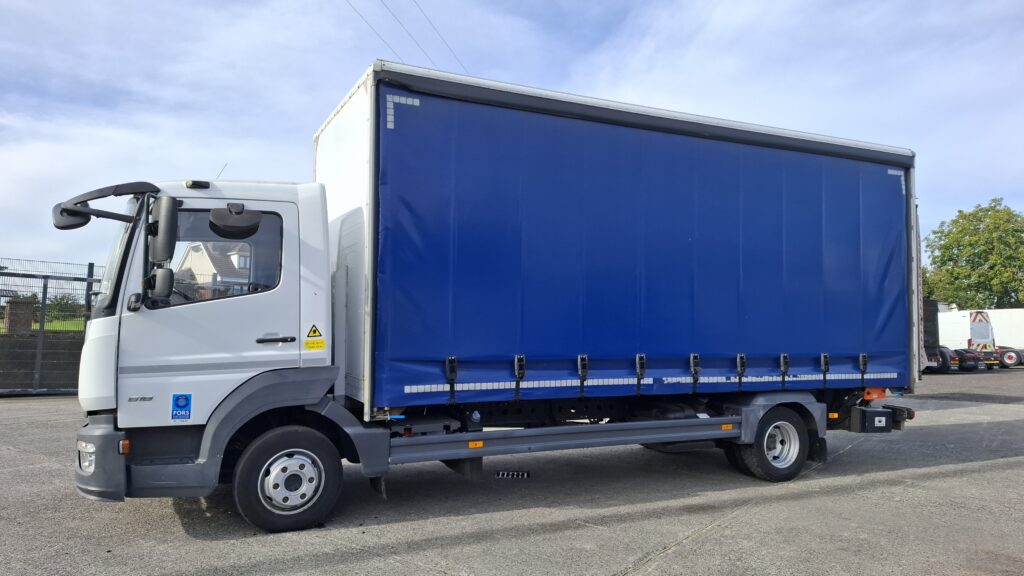 2018 Mercedes Atego 818 , Curtain Side , 4x2 , 7.5 Ton