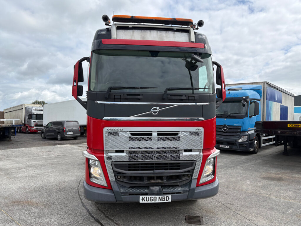 2018 Volvo FH 540 Globetrotter 6x2 Rearlift tag axle,