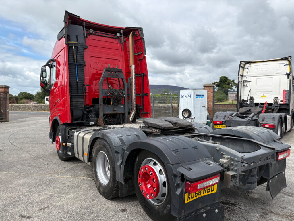 2018 Volvo FH 540 Globetrotter 6x2 Rearlift tag axle,