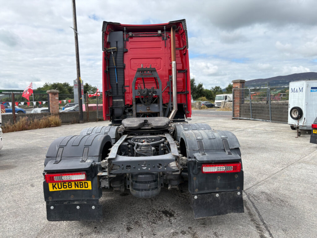 2018 Volvo FH 540 Globetrotter 6x2 Rearlift tag axle,