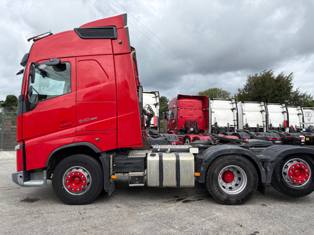 2018 Volvo FH 540 Globetrotter 6x2 Rearlift tag axle,