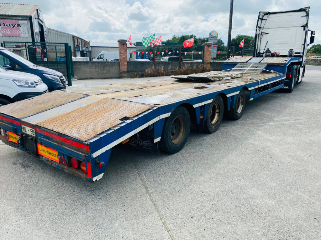 2009 Nooteboom Low Loader ,3 axle on air, Rhino winch,