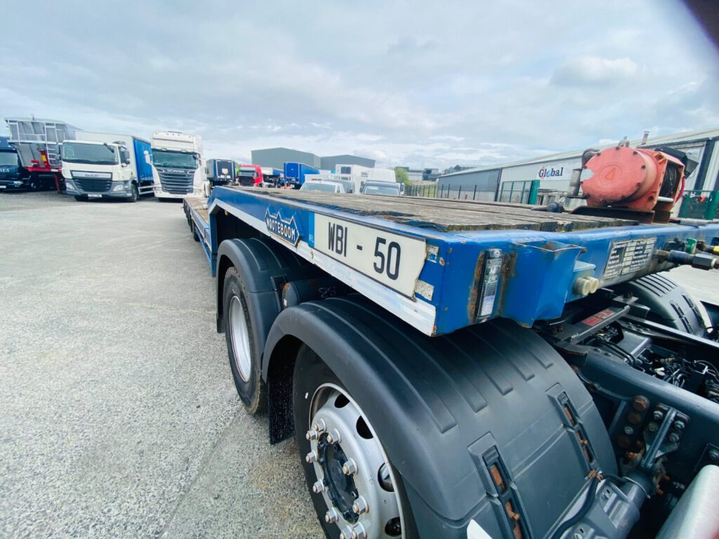 2009 Nooteboom Low Loader ,3 axle on air, Rhino winch,